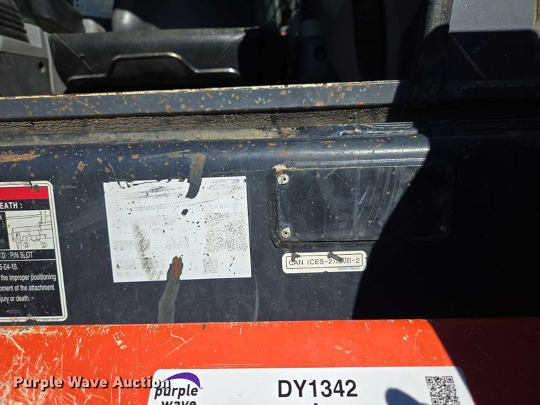 image for item DY1342 Kubota SVL 75-2 tracked skid steer loader
