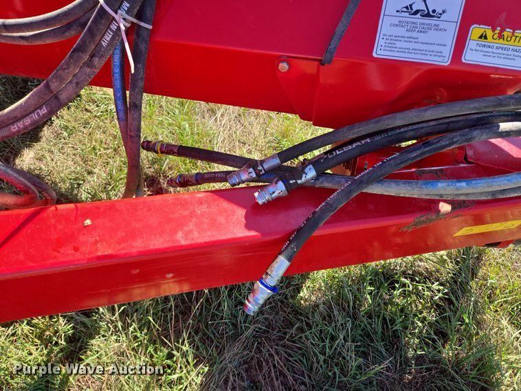 image for item DY1343 2022 NDE Co U700D feed grinder/mixer