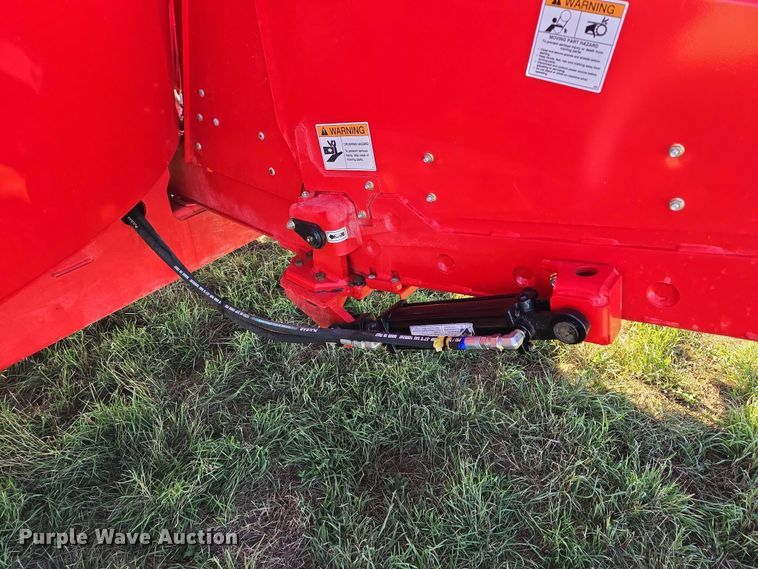 image for item DY1343 2022 NDE Co U700D feed grinder/mixer