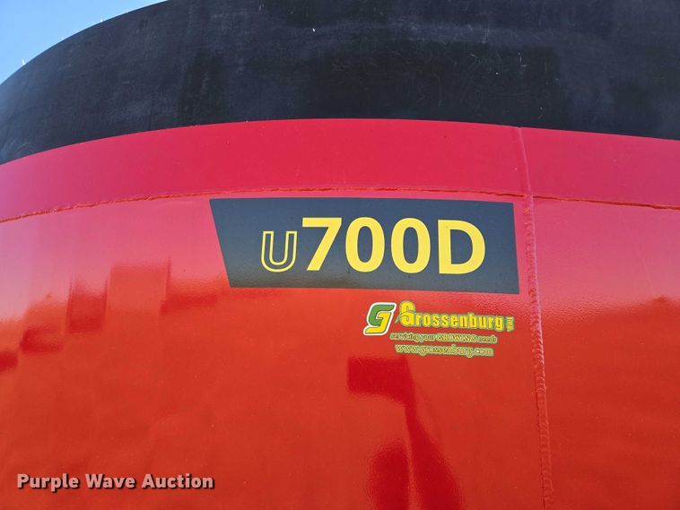 image for item DY1343 2022 NDE Co U700D feed grinder/mixer