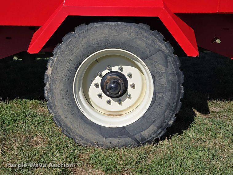 image for item DY1343 2022 NDE Co U700D feed grinder/mixer