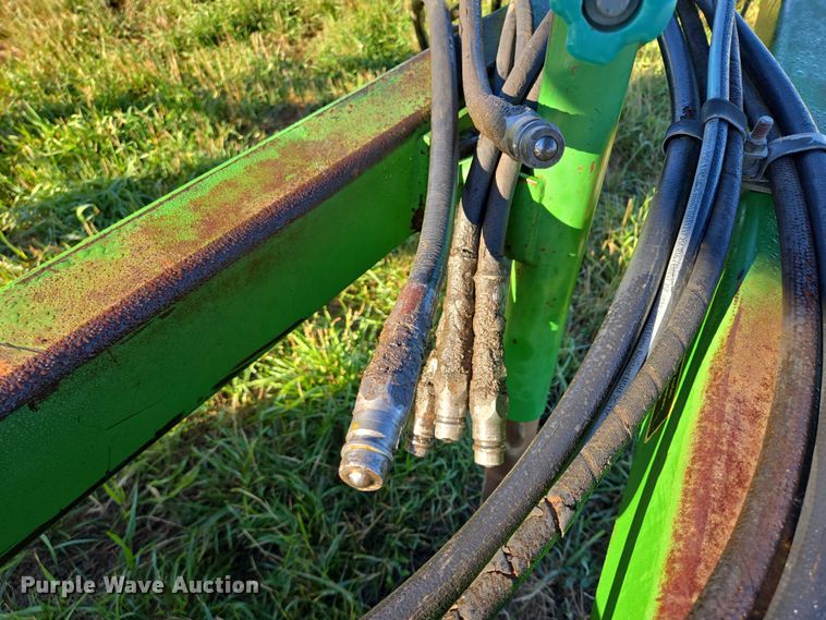 image for item DY1344 John Deere 630 tandem disk