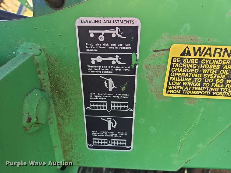 image for item DY1344 John Deere 630 tandem disk