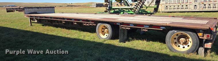 image for item DY1345 2000 Trail King LSC Series drop deck trailer