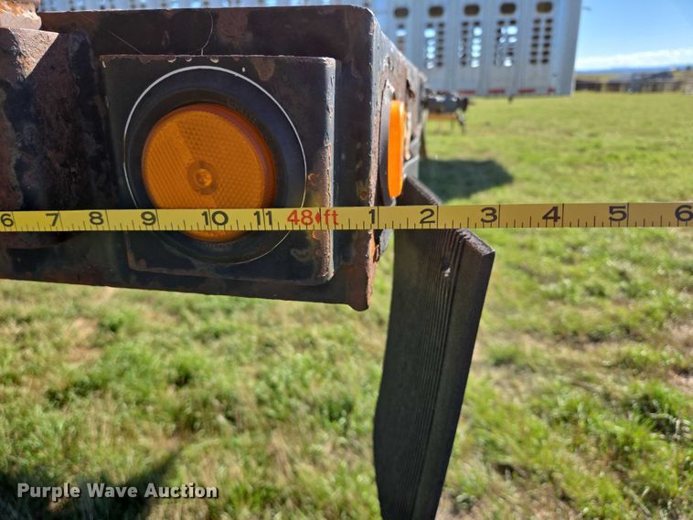 image for item DY1345 2000 Trail King LSC Series drop deck trailer