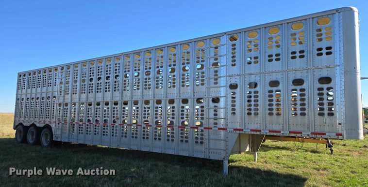image for item DY1346 2015 Wilson PSDCL-402 livestock trailer