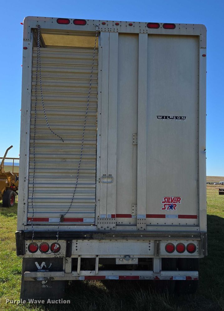 image for item DY1346 2015 Wilson PSDCL-402 livestock trailer