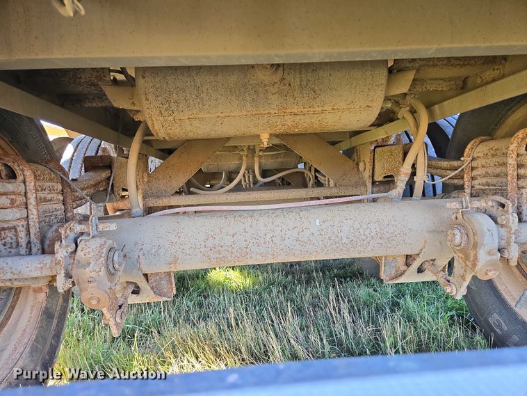 image for item DY1346 2015 Wilson PSDCL-402 livestock trailer