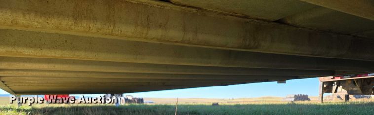 image for item DY1346 2015 Wilson PSDCL-402 livestock trailer