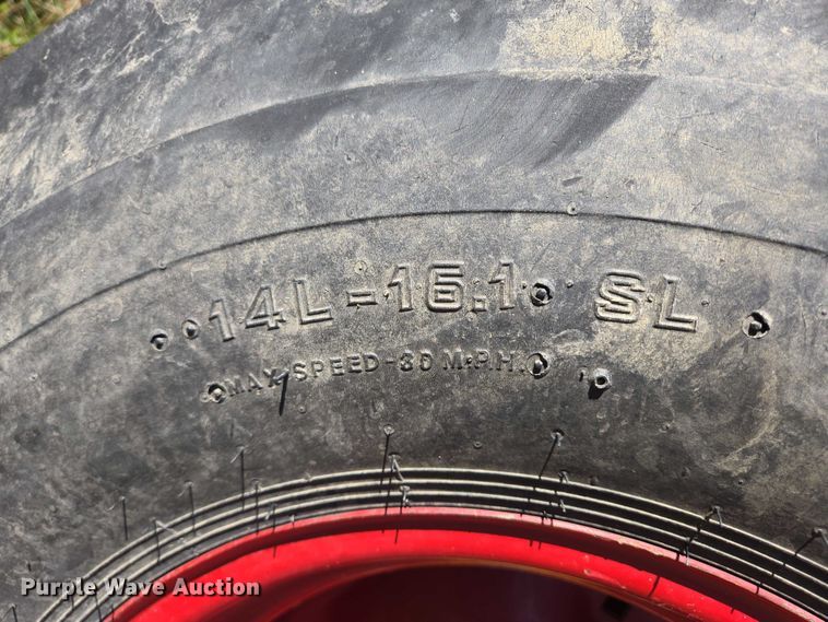 image for item DY1347 Haybuster 2660 bale processor