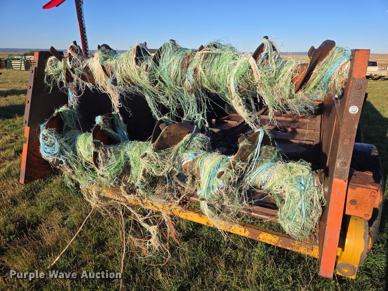 image for item DY1350 Knight 350 manure spreader