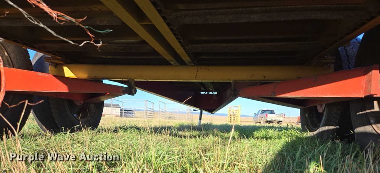 image for item DY1350 Knight 350 manure spreader