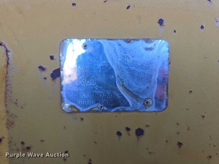 image for item DY1350 Knight 350 manure spreader