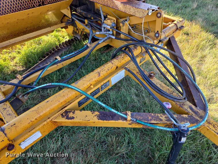 image for item DY1353 Haybuster H-106 Rock-Eze rock picker