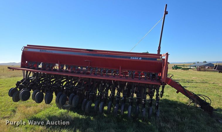 image for item DY1355 Case 5500 Mulch-Till grain drill