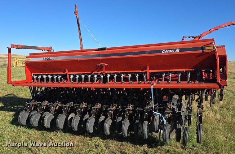 image for item DY1355 Case 5500 Mulch-Till grain drill