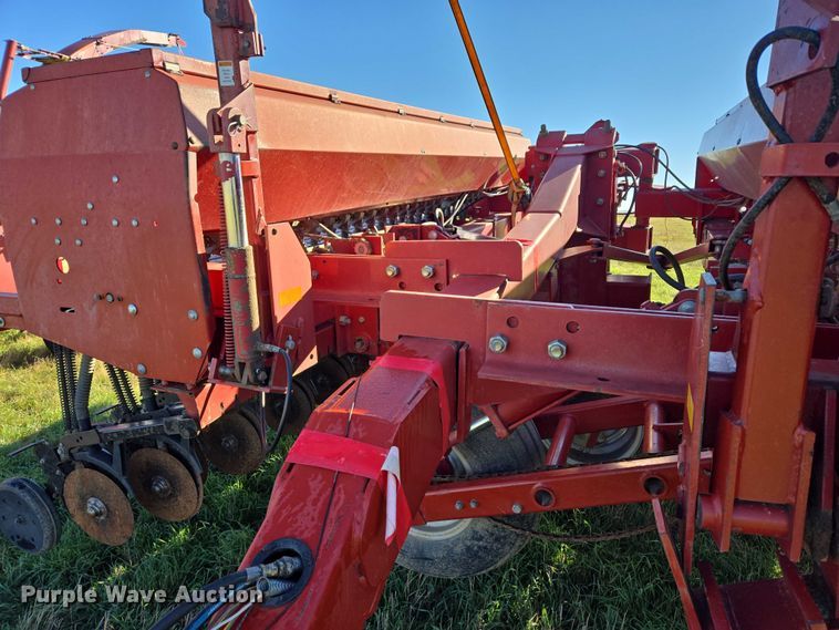 image for item DY1355 Case 5500 Mulch-Till grain drill