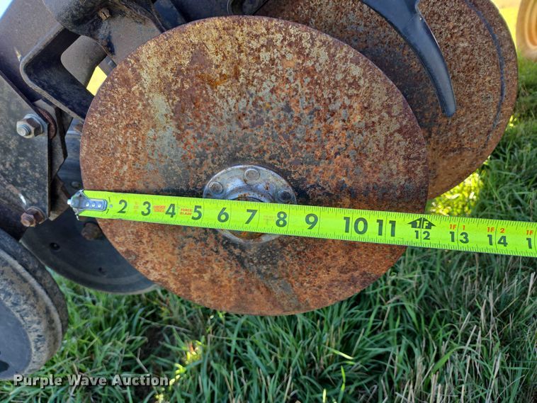 image for item DY1355 Case 5500 Mulch-Till grain drill