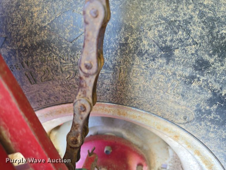 image for item DY1355 Case 5500 Mulch-Till grain drill