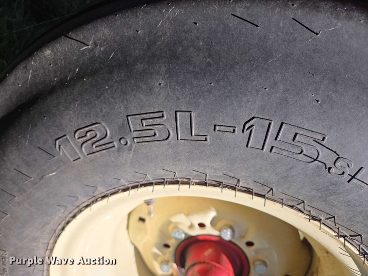 image for item DY1355 Case 5500 Mulch-Till grain drill