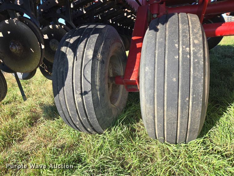 image for item DY1355 Case 5500 Mulch-Till grain drill