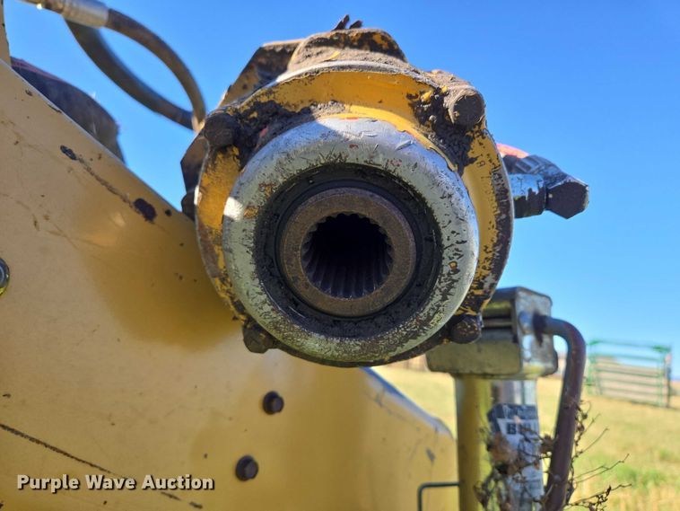 image for item DY1356 Challenger PTS16 swather / windrower