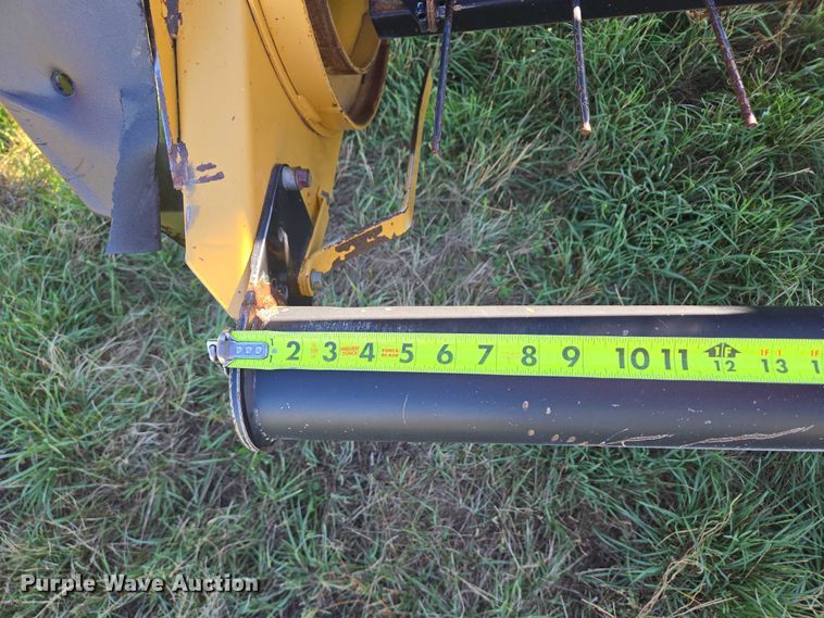 image for item DY1356 Challenger PTS16 swather / windrower