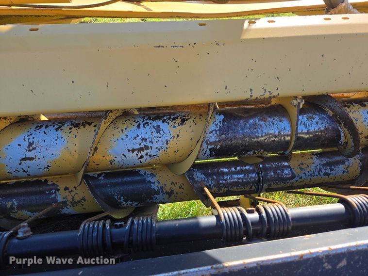 image for item DY1356 Challenger PTS16 swather / windrower