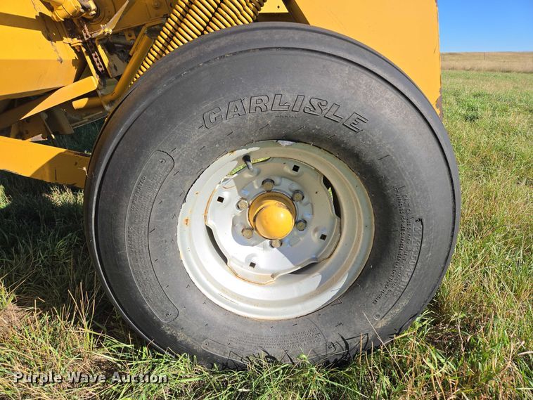 image for item DY1356 Challenger PTS16 swather / windrower
