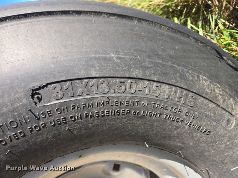 image for item DY1356 Challenger PTS16 swather / windrower