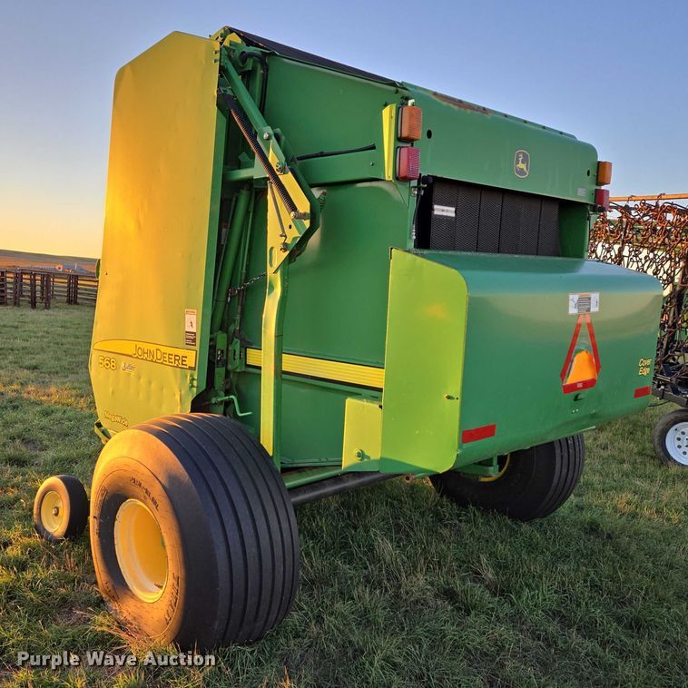 image for item DY1359 John Deere 568 Mega Wide Plus round baler