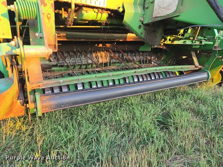 image for item DY1359 John Deere 568 Mega Wide Plus round baler