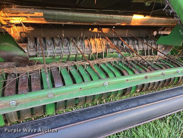 image for item DY1359 John Deere 568 Mega Wide Plus round baler