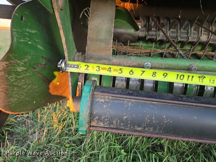 image for item DY1359 John Deere 568 Mega Wide Plus round baler