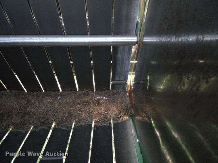 image for item DY1359 John Deere 568 Mega Wide Plus round baler