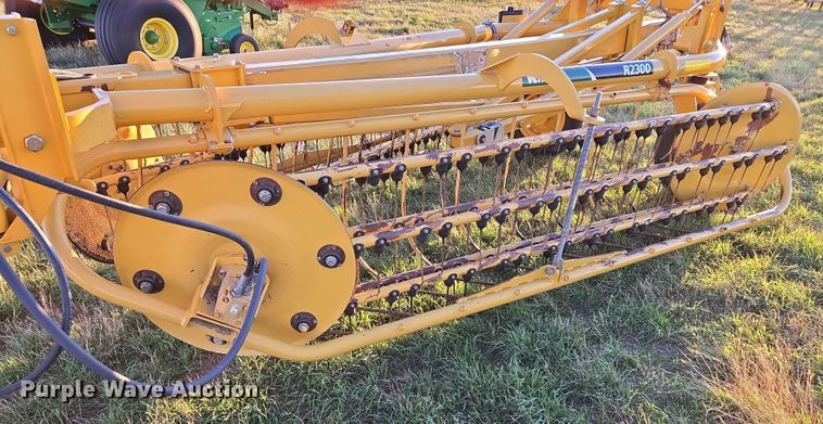 image for item DY1360 Vermeer R2300 hay rake