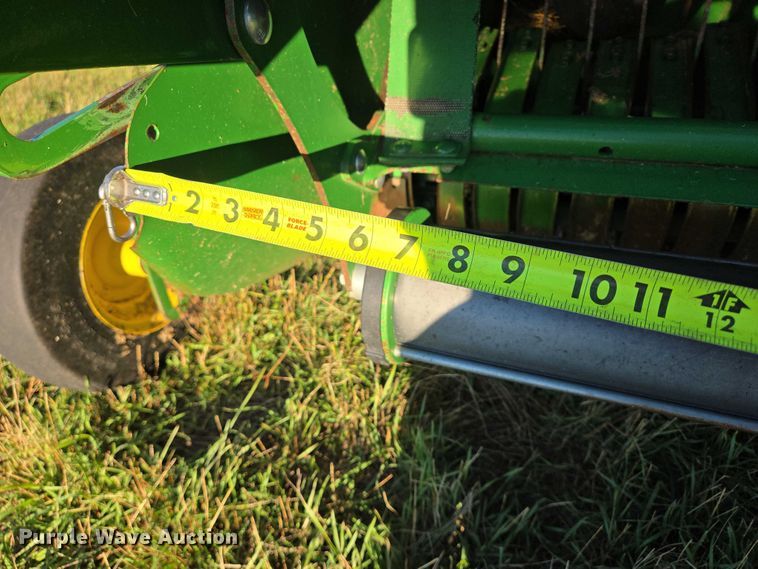 image for item DY1361 2021 John Deere 560M round baler