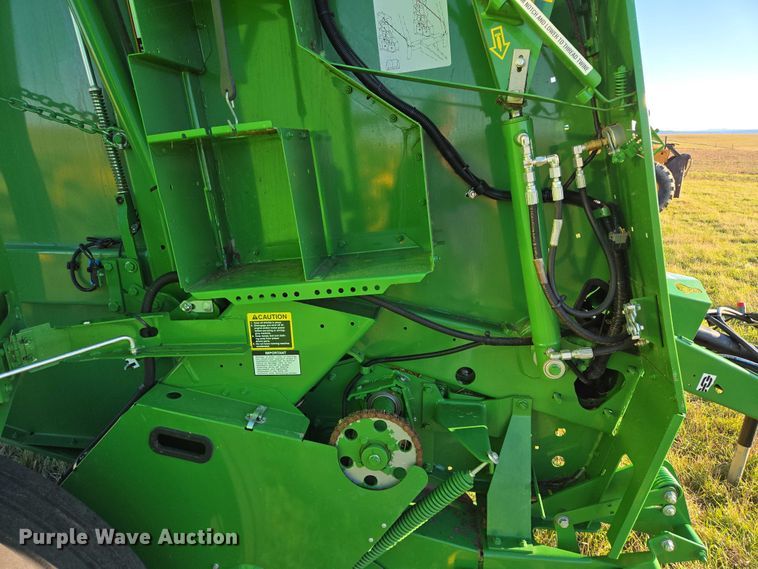 image for item DY1361 2021 John Deere 560M round baler