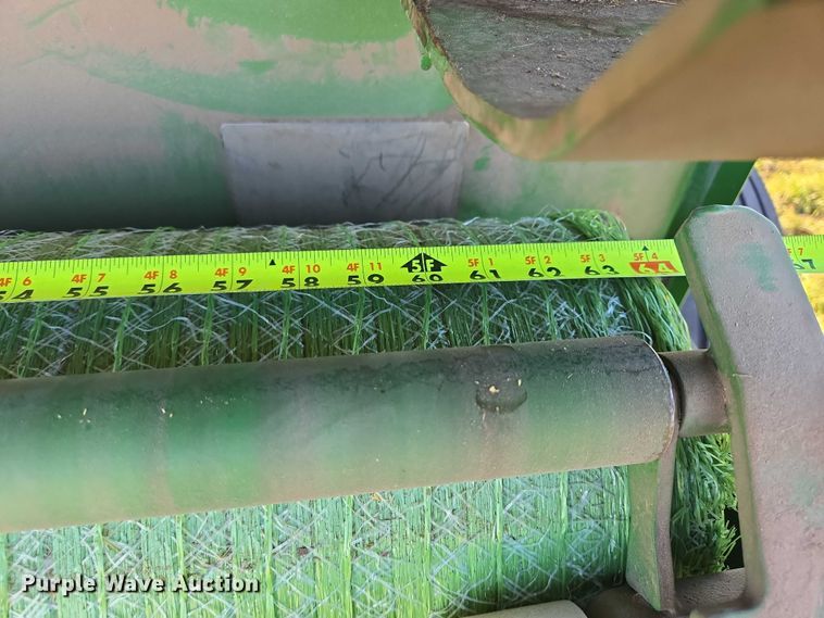 image for item DY1361 2021 John Deere 560M round baler