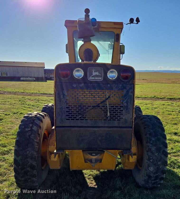image for item DY1362 John Deere JD770-A motor grader