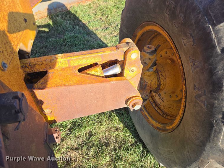 image for item DY1362 John Deere JD770-A motor grader