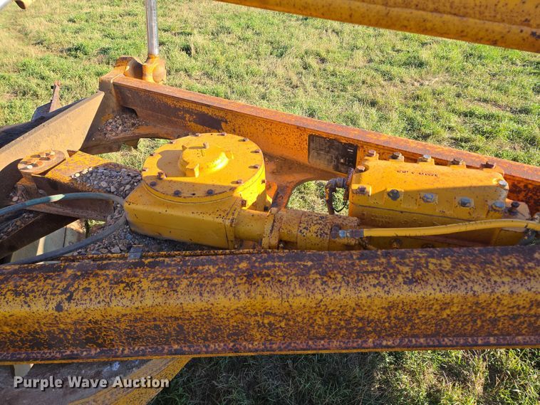 image for item DY1362 John Deere JD770-A motor grader