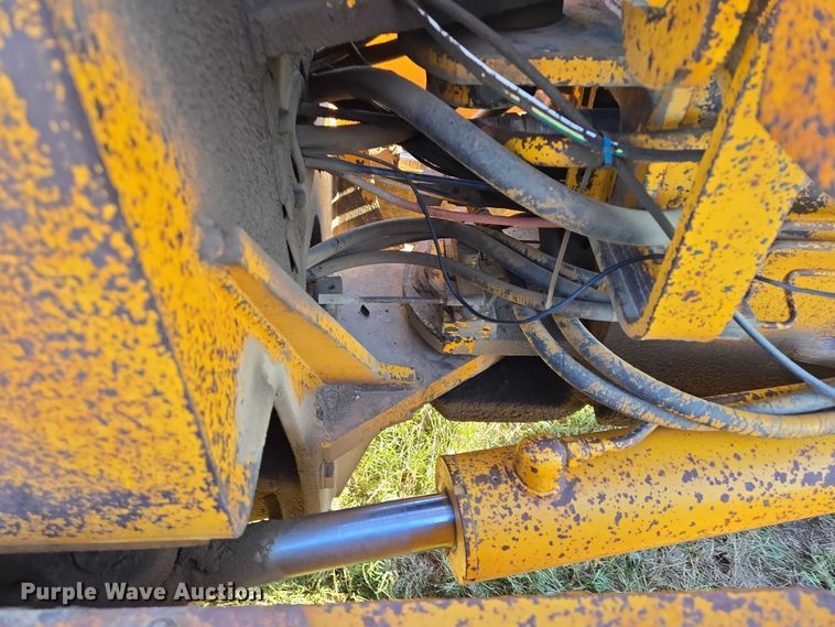 image for item DY1362 John Deere JD770-A motor grader