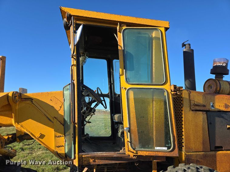 image for item DY1362 John Deere JD770-A motor grader