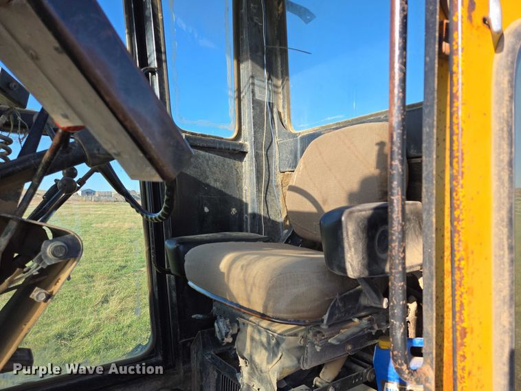 image for item DY1362 John Deere JD770-A motor grader