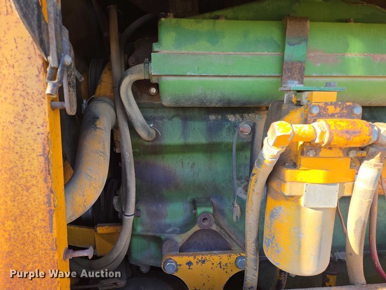 image for item DY1362 John Deere JD770-A motor grader