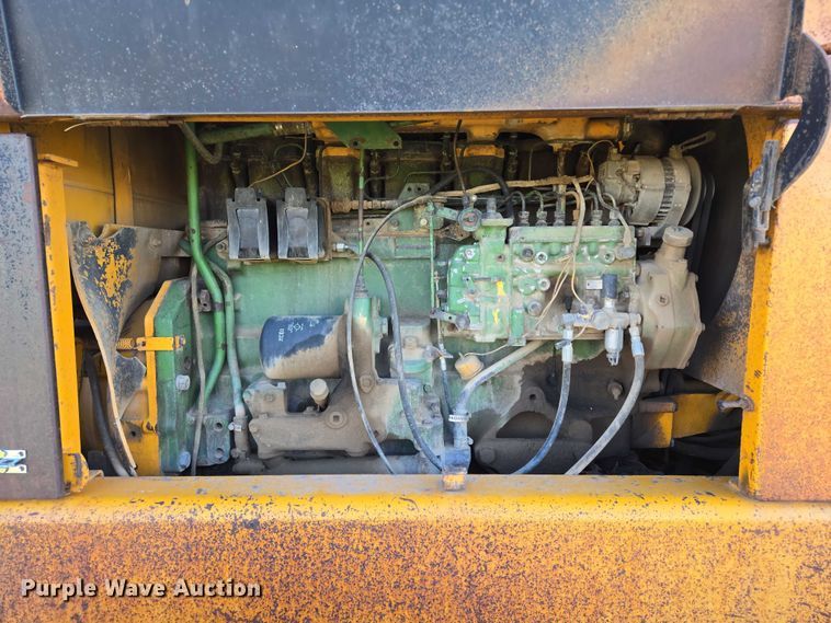 image for item DY1362 John Deere JD770-A motor grader