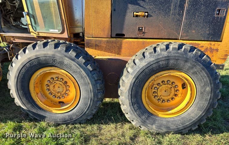 image for item DY1362 John Deere JD770-A motor grader