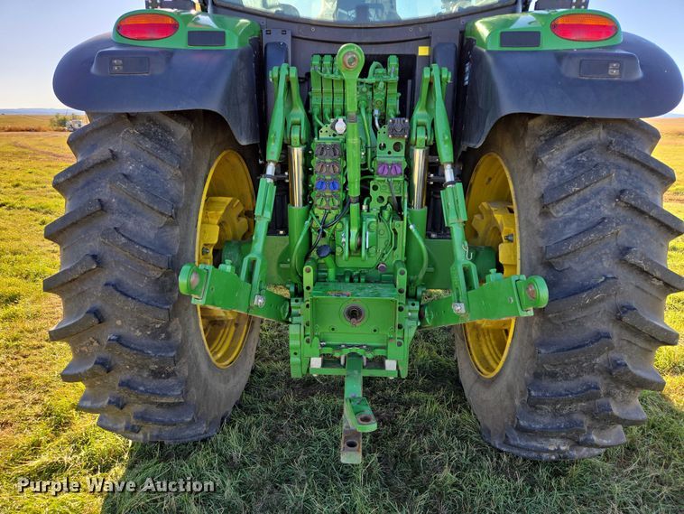 image for item DY1363 2021 John Deere 6175R MFWD tractor