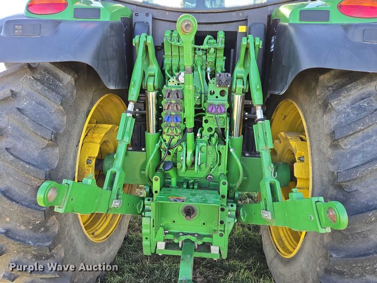 image for item DY1363 2021 John Deere 6175R MFWD tractor